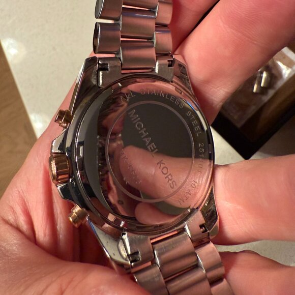 Michael Kors MK-5606 watch - Picture 3 of 5